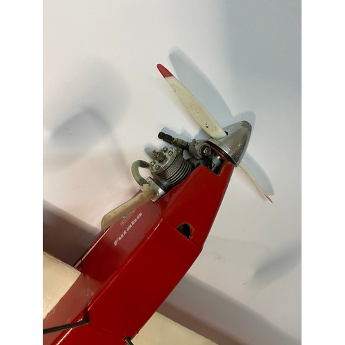 744 - Remote control model stunt plane, 100cm wingspan from Futaba Servos. For spares or repairs.