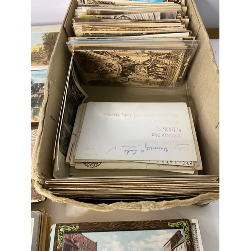 557 - Box of approximately 700 vintage postcards