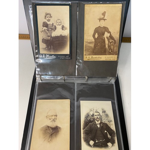 593 - Album of Victorian photo's, Cabinet photo's and Carte De Visite photo's