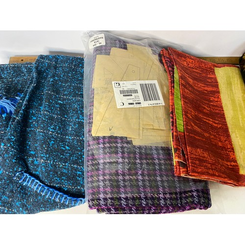 14 - Selection of retro fabrics.