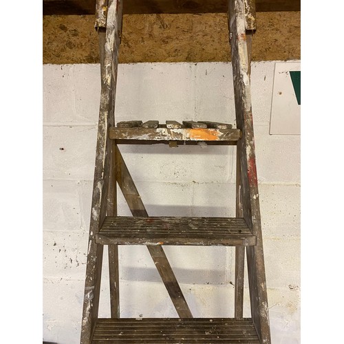 738 - A 7 step vintage wooden decorators ladder