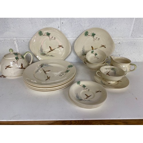 776 - Collection of Royal Doulton 'The Coppice' D5803 including teapot, milk and sugar bowl, 2 x soup bowl... 