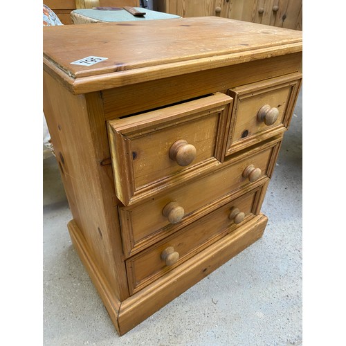 795 - Pine set of drawers measuring 49 x 31 x 57 cms tall