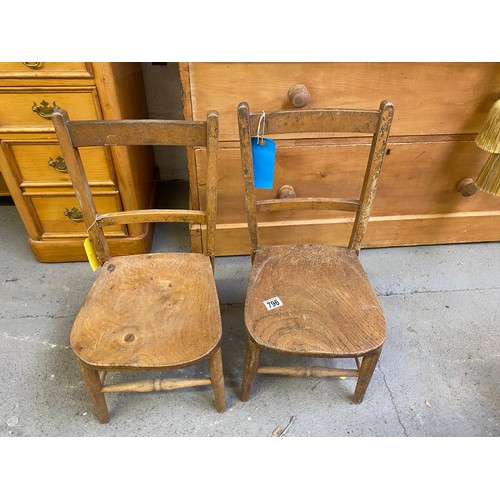 796 - 2 x vintage childs chairs