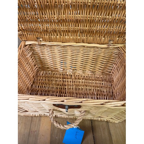 797 - 3 x wicker baskets, largest measures 42 cms wide