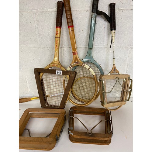 810 - Selection of vintage tennis rackets