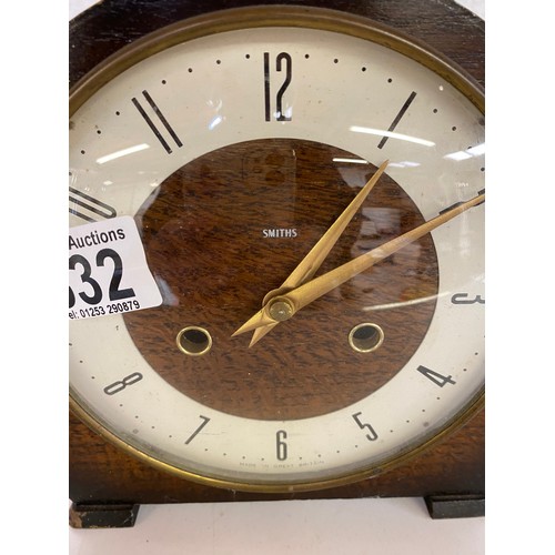 832 - Smiths mantle clock with key