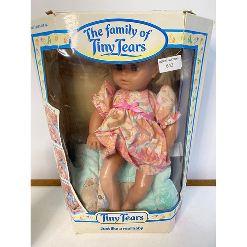 642 - Vintage Tiny Tears doll