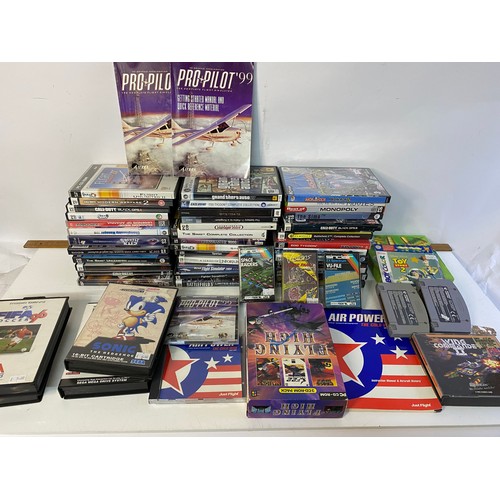 670 - Box of vintage PC/Console games including megadrive, spectrum, nintendo and others.