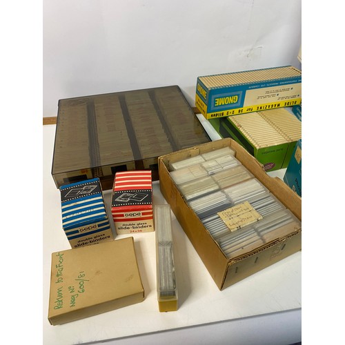 716 - Approximately 900 35mm slides and a slide viewer relating to Railways, including British, Worldwide,... 