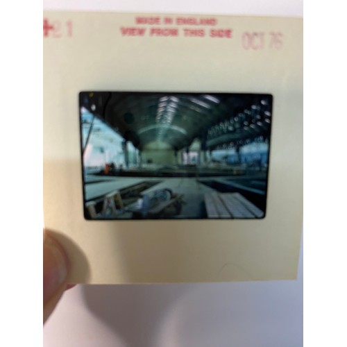 716 - Approximately 900 35mm slides and a slide viewer relating to Railways, including British, Worldwide,... 