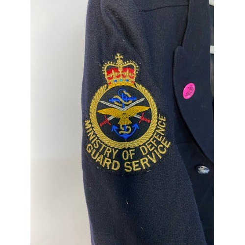 732 - Ministry of Defence Guard Service jacket.