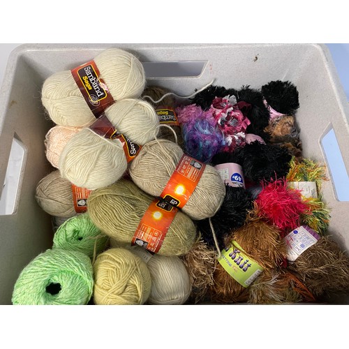 774 - Large box of assorted knitting wool.