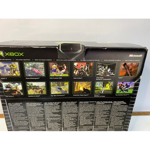 793 - Boxed original Xbox console {2004 model} in pristine condition with controller, AV and power leads. ... 