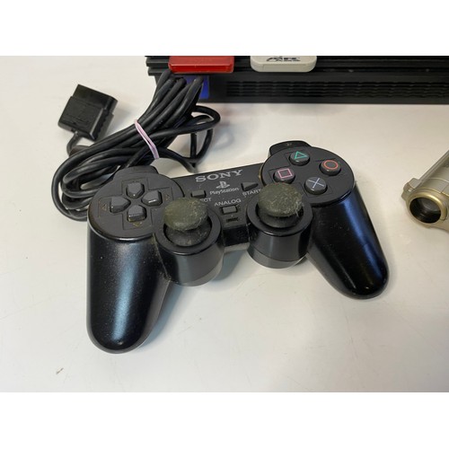 795 - PS2 console with controller, leads, 2 memory cards and a Blaze Scorpion II light gun. Fully tested a... 