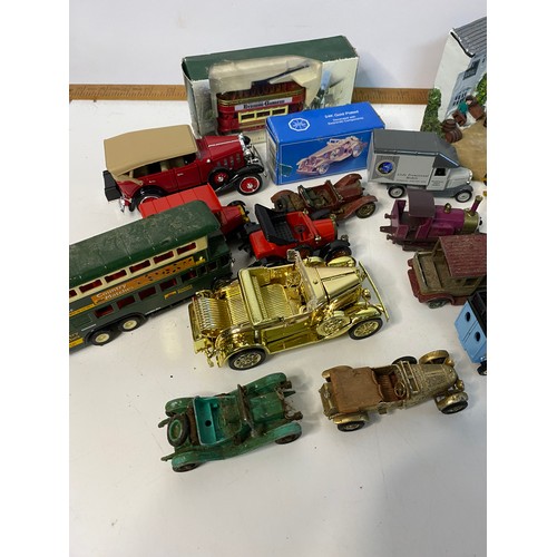 870 - Selection of die cast models, some boxed