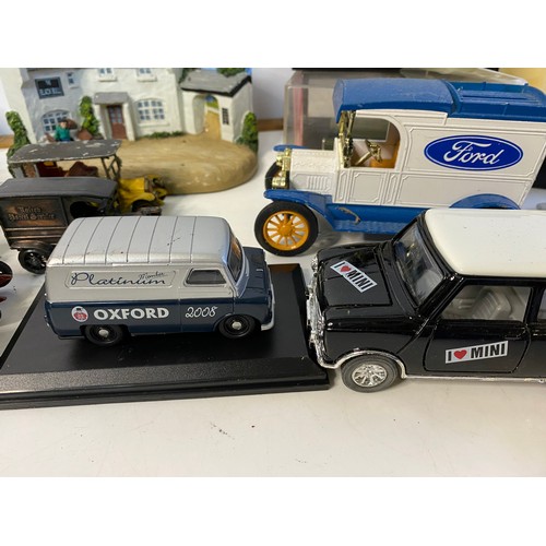 870 - Selection of die cast models, some boxed