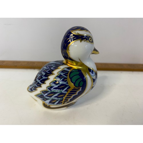 897 - Crown Derby paperweight with gold stopper