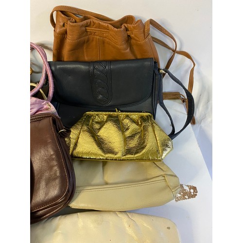 932 - Selection of vintage bags, clutch bags, evening bags and hats.