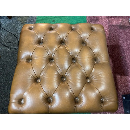 945 - Button top foot stool with dark wood Queen Anne legs. 50x50x30cms