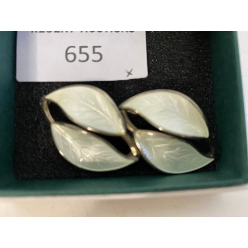 655 - David Anderson Norway 925 sterling silver and white enamel leaf brooch.