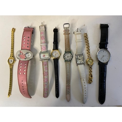 927 - Selection of 8 x boxed watches from Limit, Sekonda, Tic-Toc and others, also 8 unboxed watches.