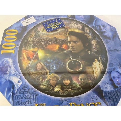 967 - Ravensburger The Lord of the Rings 1000 piece round puzzle, original Ravensburger boxed sealed new c... 