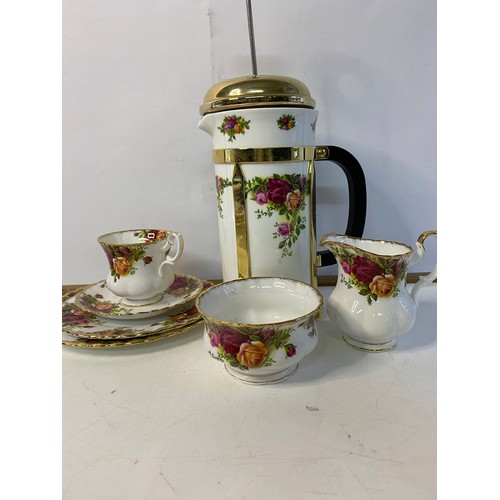 133 - 27 piece Royal Albert 