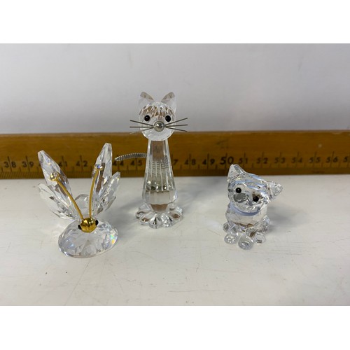 152 - Collection of 5 x Swarovski crystal animals including a swan, cat and a 1980's owl.