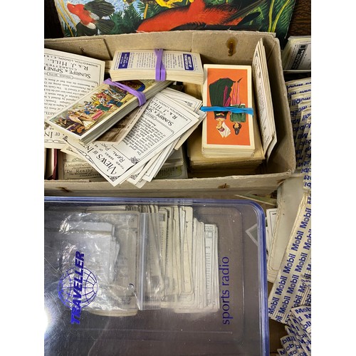 24 - Box of vintage cigarette cards.