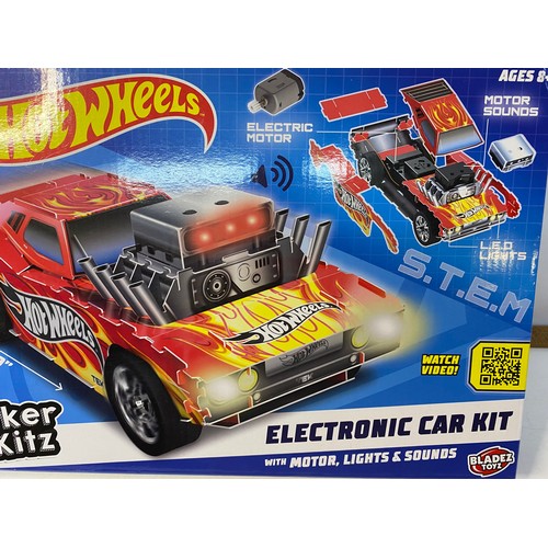 340 - Hot Wheels electronic car kit brand new unopened