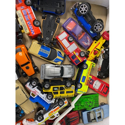 363 - Selection of Matchbox die cast cars and trucks