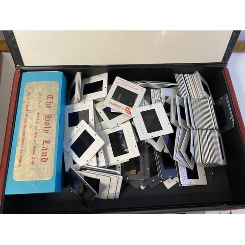 75 - Large collection of 35mm slides