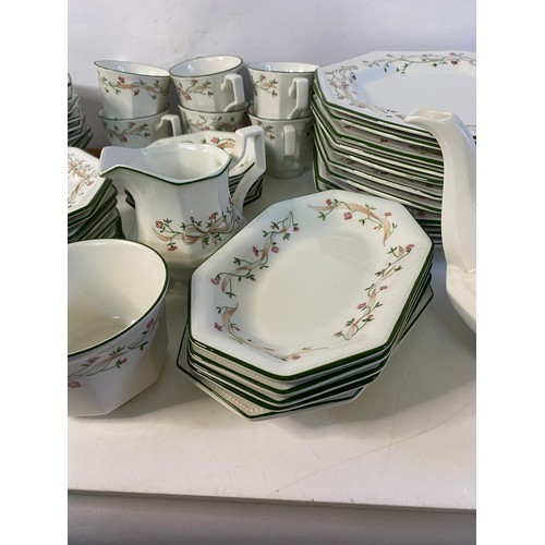 608 - 44 piece Johnson Bros Eternal Beau dinnerware