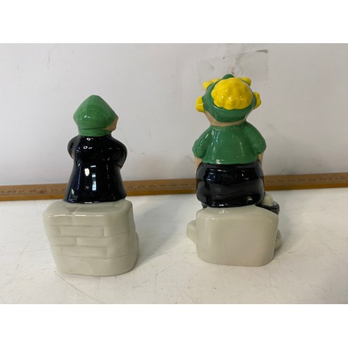 533 - Andy Capp and Flo salt and pepper pots from Wade, 11cms.