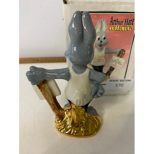 570 - Wade Arthur Hare in box, 11.5cms