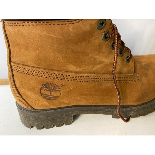 579 - Pair of Timberland boots size 8.5