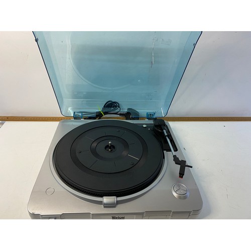 125 - Tevion turntable can be USB or amp, tested and working.