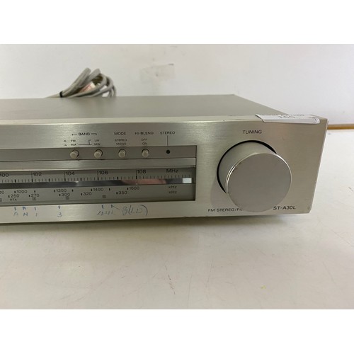 165 - Sony ST-A30L am/fm tuner, tested and working.