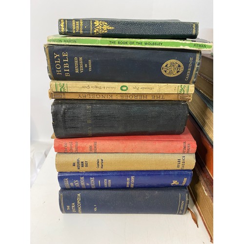 207 - Assortment of Antiquarian and collectable books