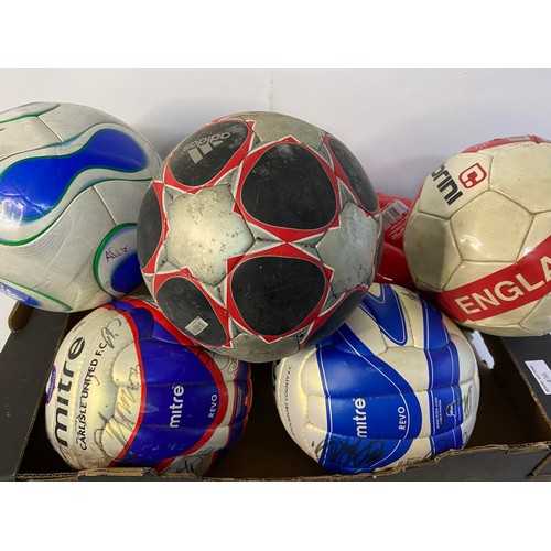 436 - Assortment of 7 x footballs including 3 x signed