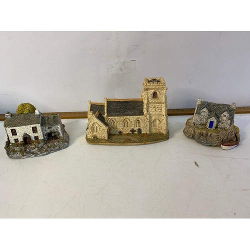 457 - Collection of 5 x vintage lilliput Lane miniature houses including St marys