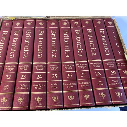 107 - Set of 30 Encyclopaedia Britannica