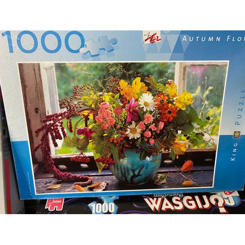 371 - Collection of jigsaws