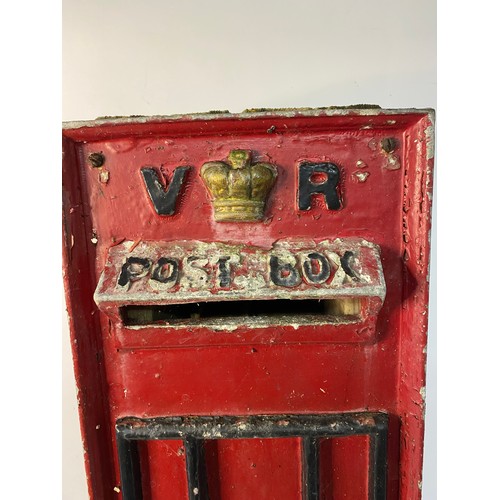 464 - Vintage metal postbox front measuring 70 x 26 cms