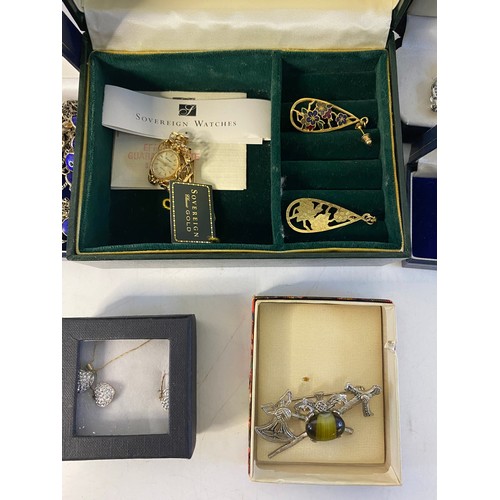 499 - Selection of boxed costume jewellery including necklaces, bracelets brooches.