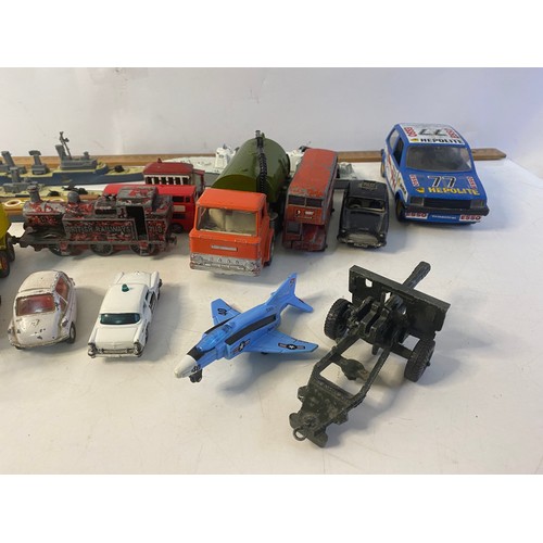 290 - Selection of vintage die cast vehicles from Dinky, Corgi and Matchbox.