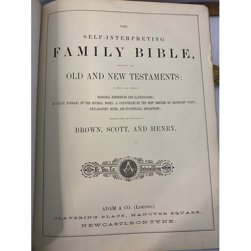 33 - Victorian Bible with large selection of colour plates.