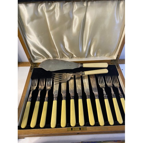 68 - 4 sets of vintage cutlery.