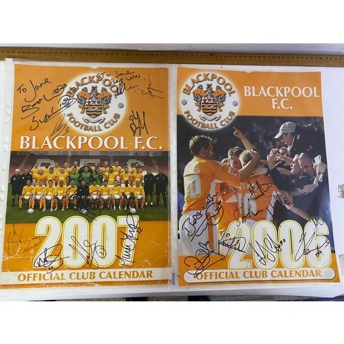 383 - Selection of Football related books and 2006 & 2007 calendars with autographs from Tom Finney, Harry... 